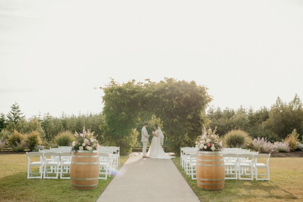 Hillside Farms wedding venue in Olympia Washington with outdoor ceremony arch